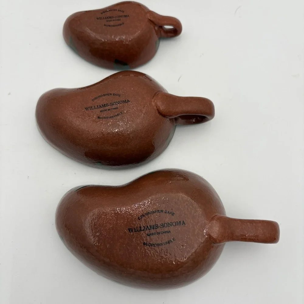 William Sonoma Three-Piece Chili Dip Set Glazed Pottery‎